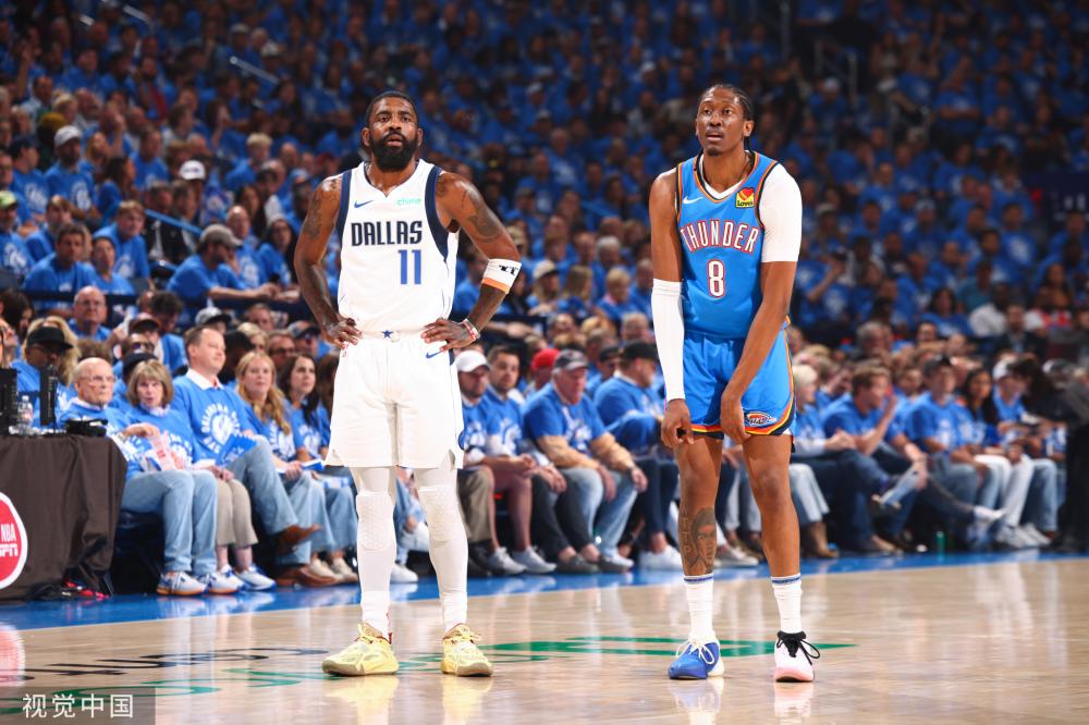 现出了惊人 现出了惊人