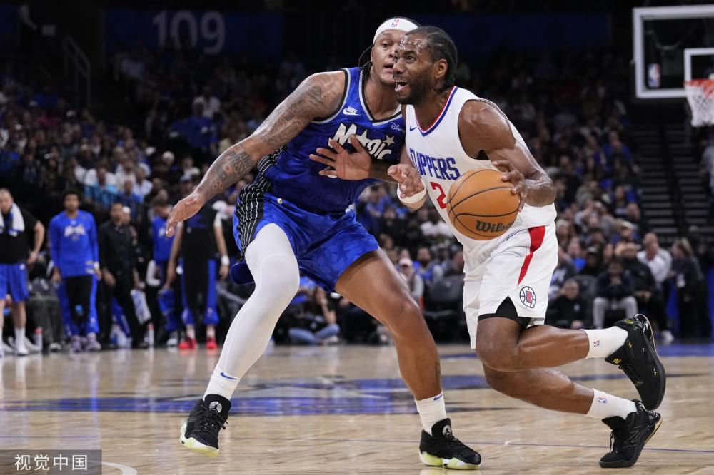 其中扮演更 其中扮演更